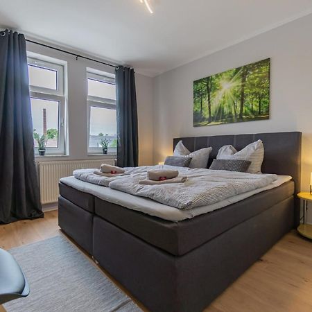 Spreewald-Apartment, 75Qm, 2 Schlafzimmer, Tiefgarage, Balkon, Netflix, Waschtrockner Cottbus Dış mekan fotoğraf
