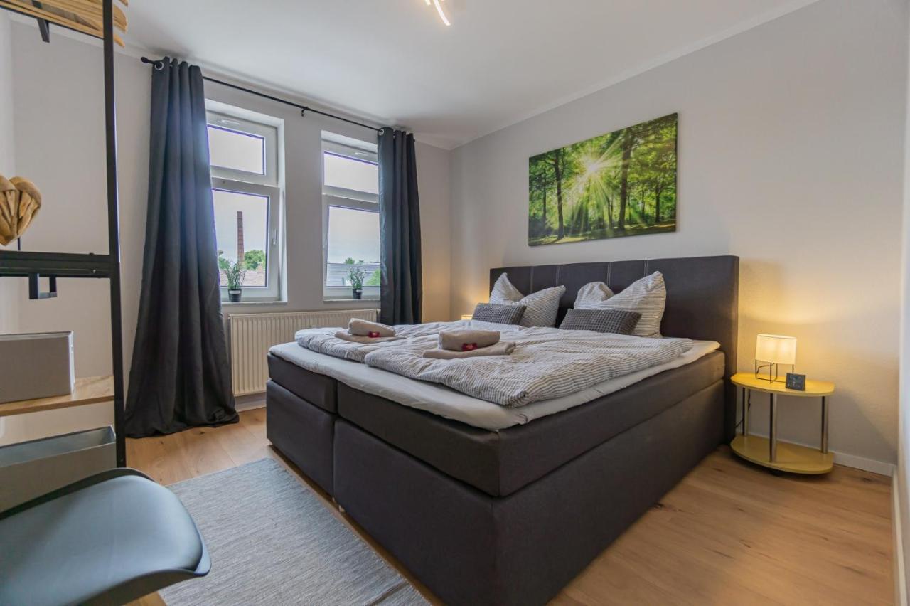 Spreewald-Apartment, 75Qm, 2 Schlafzimmer, Tiefgarage, Balkon, Netflix, Waschtrockner Cottbus Dış mekan fotoğraf
